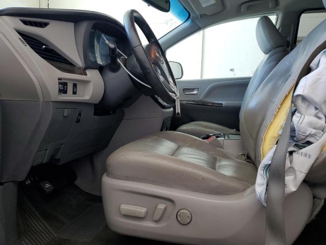 Photo 7 from auction – 2016 TOYOTA SIENNA XLE with VIN 5TDYK3DC7GS694289