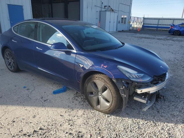 Photo 4 from auction – 2018 TESLA MODEL 3 with VIN 5YJ3E1EB0JF064752