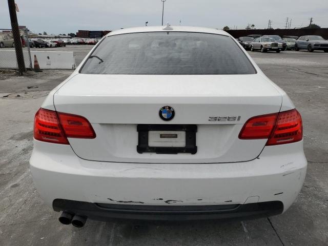 Photo 6 from auction – 2013 BMW 328 I with VIN WBAKE3C59DE772134