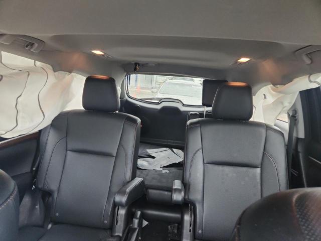 Photo 10 from auction – 2016 TOYOTA HIGHLANDER with VIN 5TDDKRFH5GS345321