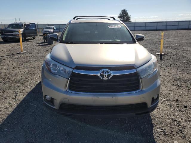 Photo 5 from auction – 2015 TOYOTA HIGHLANDER XLE with VIN 5TDJKRFH2FS163657