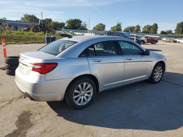 Photo 3 from auction – 2012 CHRYSLER 200 TOURIN with VIN 1C3CCBBB1CN214800