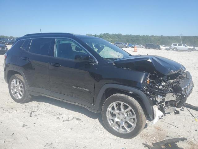 Photo 4 from auction – 2023 JEEP COMPASS LA with VIN 3C4NJDFN4PT548822