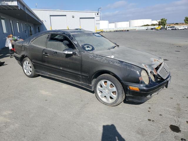 Photo 4 from auction – 2001 MERZ CLK 320 with VIN WDBLJ65G01F183917