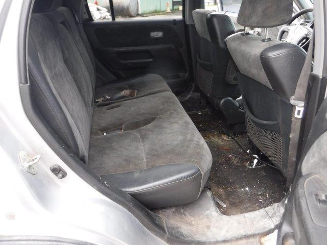 Photo 10 from auction – 2002 HONDA CR-V EX with VIN JHLRD78872C077533