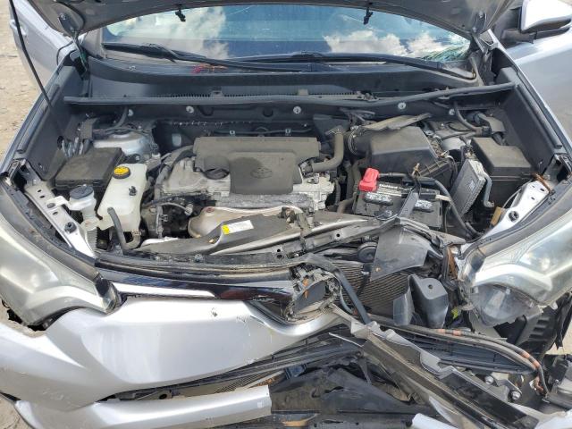 Photo 11 from auction – 2017 TOYOTA RAV4 XLE with VIN 2T3RFREV0HW564320