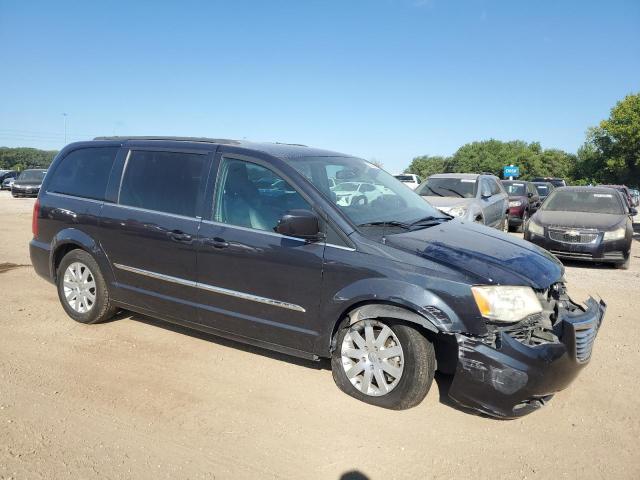 Photo 4 from auction – 2013 CHRYSLER TOWN & COU with VIN 2C4RC1BG1DR775644