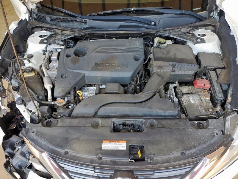 Photo 11 from auction – 2017 NISSAN ALTIMA 2.5 with VIN 1N4AL3AP5HC163879