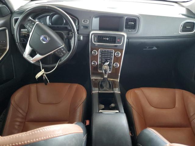 Photo 8 from auction – 2015 VOLVO V60 CROSS with VIN YV4612HM8F1000323
