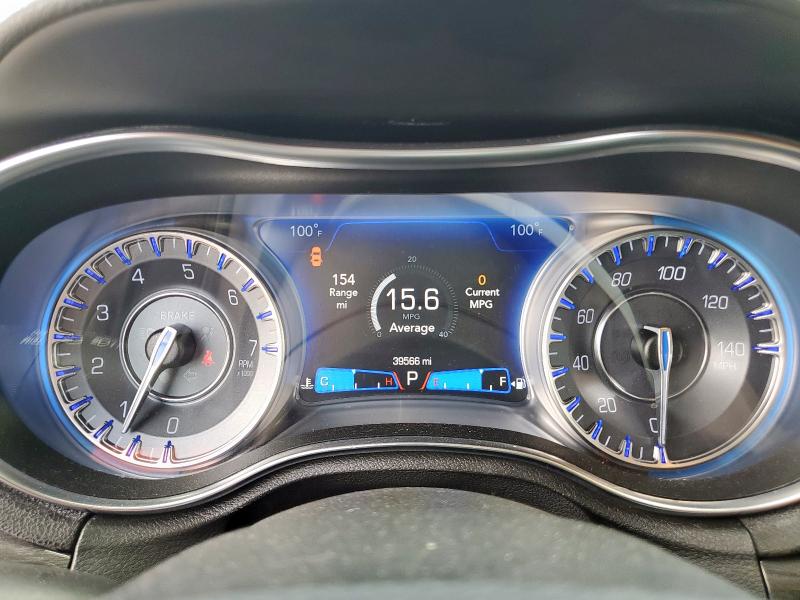 Photo 9 from auction – 2019 CHRYSLER 300 TOURING with VIN 2C3CCAAG5KH667624