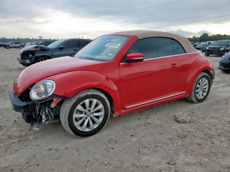 VOLKSWAGEN BEETLE S 2019 with VIN 3VW5DAAT3KM509845 - Photo from auction
