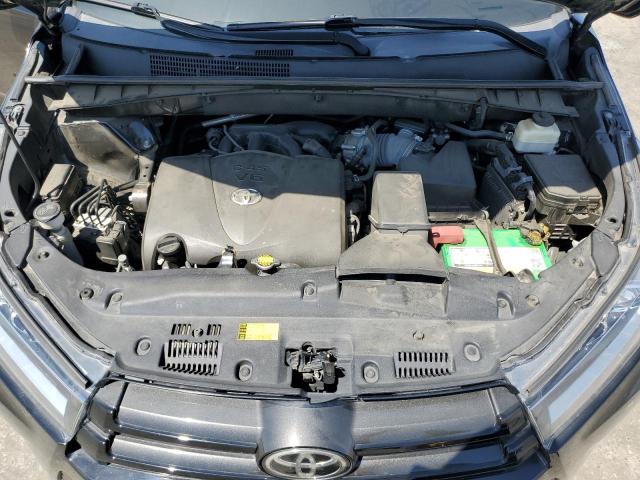 Photo 12 from auction – 2017 TOYOTA HIGHLANDER with VIN 5TDJZRFH4HS362028