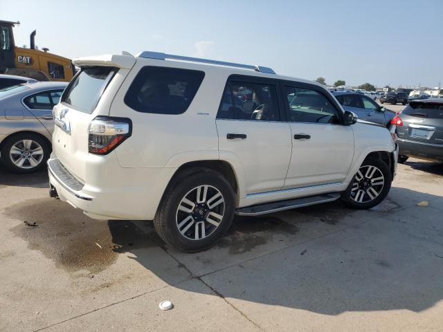 Photo 3 from auction – 2018 TOYOTA 4RUNNER SR with VIN JTEZU5JR1J5180885