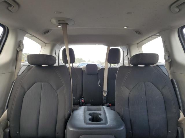 Photo 10 from auction – 2017 CHRYSLER PACIFICA T with VIN 2C4RC1DG2HR502098