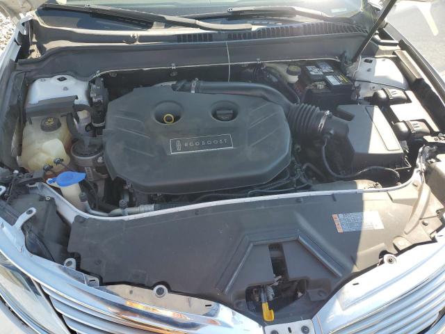 Photo 11 from auction – 2016 LINCOLN MKZ with VIN 3LN6L2G91GR616975