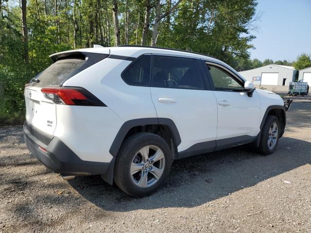 Photo 3 from auction – 2023 TOYOTA RAV4 XLE with VIN 2T3R1RFV7PC378769