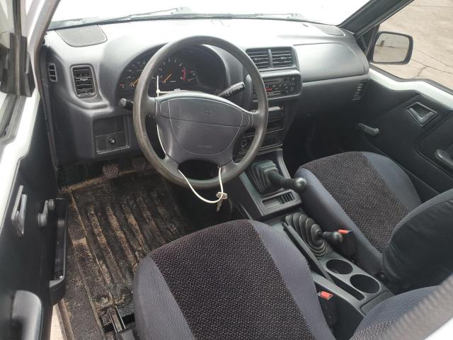 Photo 8 from auction – 1998 CHEVROLET TRACKER with VIN 2CNBJ1866W6915810