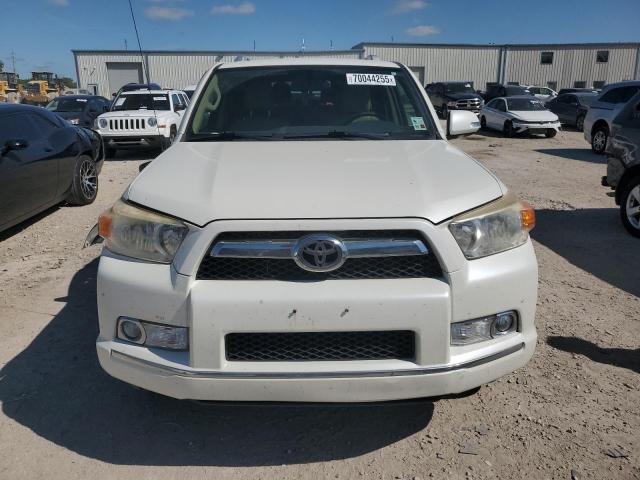 Photo 5 from auction – 2012 TOYOTA 4RUNNER SR with VIN JTEZU5JR4C5036590