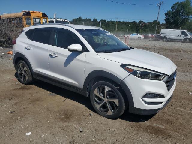 Photo 4 from auction – 2016 HYUNDAI TUCSON LIM with VIN KM8J3CA28GU148604