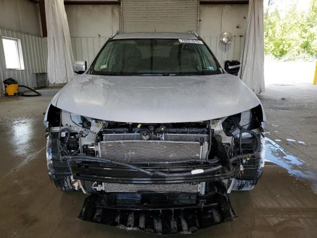 Photo 5 from auction – 2015 NISSAN ROGUE S with VIN 5N1AT2MV8FC811335