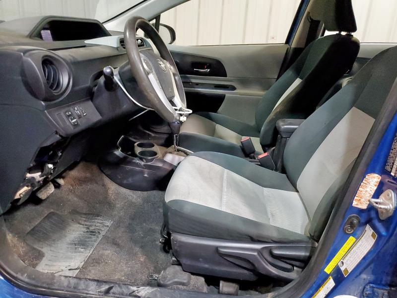 Photo 7 from auction – 2012 TOYOTA PRIUS C with VIN JTDKDTB39C1018713