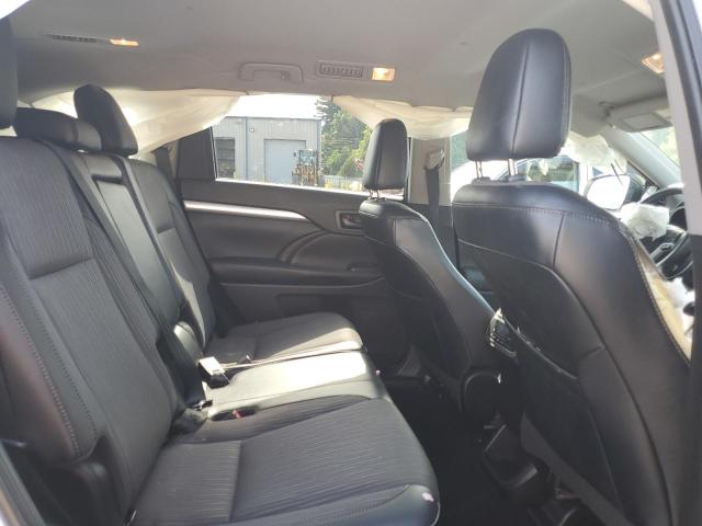 Photo 11 from auction – 2019 TOYOTA HIGHLANDER with VIN 5TDBZRFH5KS966537
