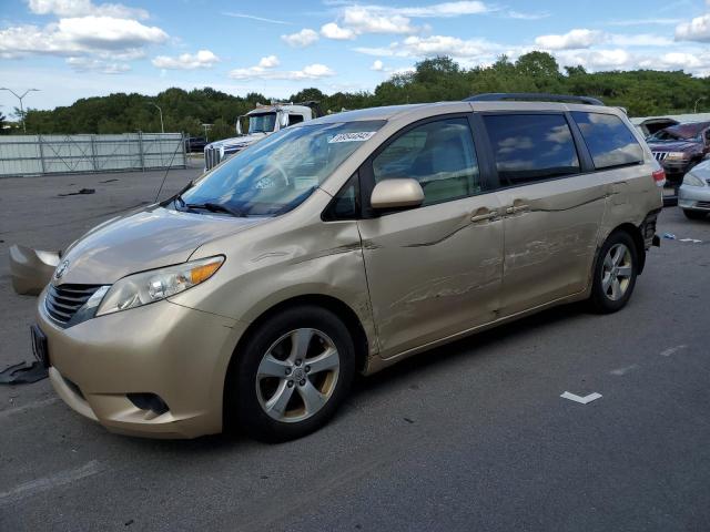 TOYOTA SIENNA LE 2012 with VIN 5TDKK3DC1CS276732 - Photo from auction