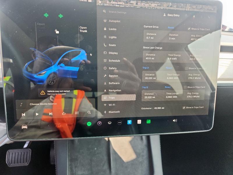 Foto 9 de la subasta – 2021 TESLA MODEL Y con VIN 5YJYGDEE6MF298037