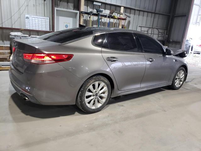 Photo 3 from auction – 2016 KIA OPTIMA EX with VIN 5XXGU4L30GG065827