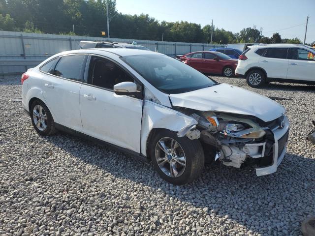 Photo 4 from auction – 2014 FORD FOCUS SE with VIN 1FADP3F22EL135371