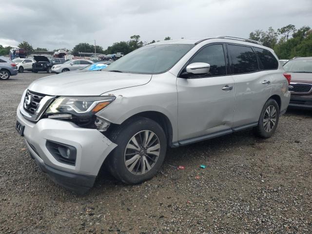 NISS PATHFINDER S 2017 with VIN 5N1DR2MN4HC685747 - Photo from auction