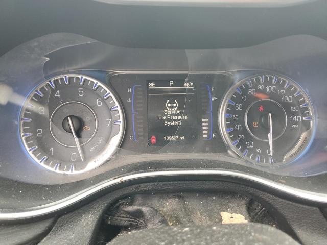 Photo 9 from auction – 2015 CHRYSLER 200 LIMITED with VIN 1C3CCCAB7FN639935