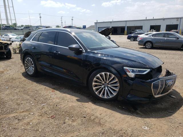Photo 4 from auction – 2019 AUDI E-TRON PRE with VIN WA1VABGE3KB020566