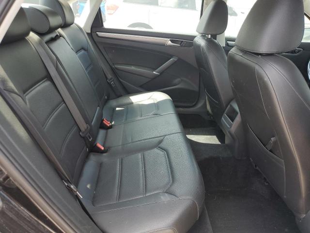 Photo 10 from auction – 2016 VOLKSWAGEN PASSAT S with VIN 1VWAT7A35GC041923