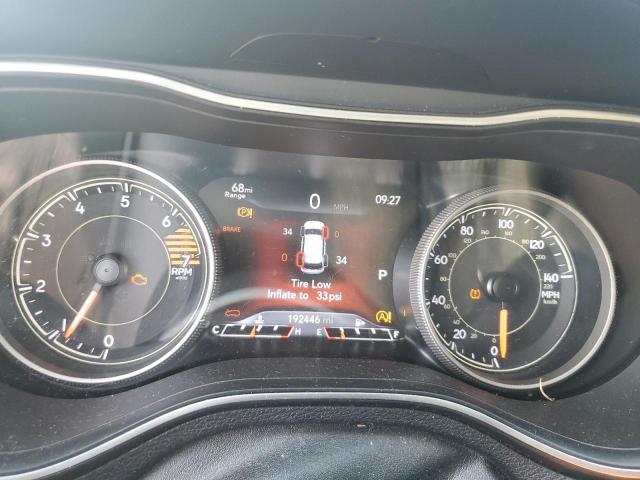 Photo 9 from auction – 2019 JEEP CHEROKEE L with VIN 1C4PJLDBXKD170533