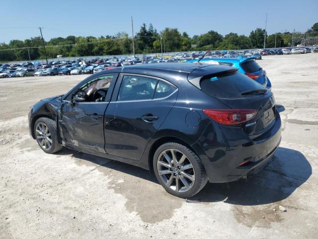 Photo 2 from auction – 2018 MAZDA 3 TOURING with VIN 3MZBN1L39JM165000