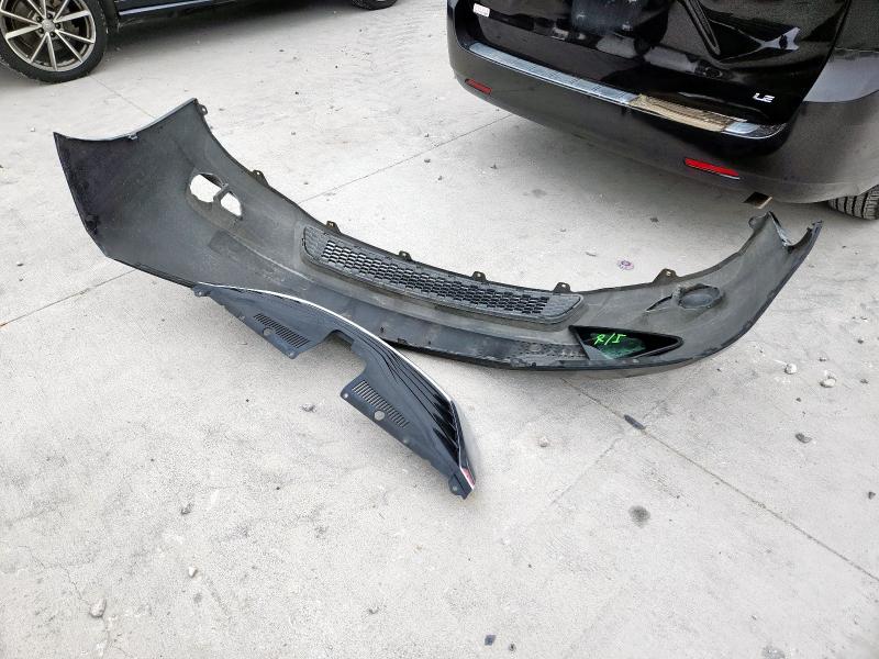 Photo 13 from auction – 2014 TOYOTA SIENNA LE with VIN 5TDKK3DC0ES481137