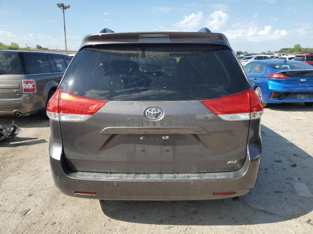 Photo 6 from auction – 2013 TOYOTA SIENNA XLE with VIN 5TDYK3DC3DS331564