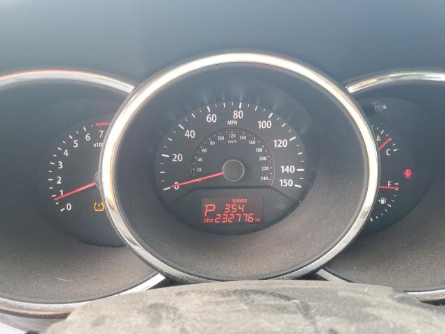 Photo 9 from auction – 2011 KIA SORENTO EX with VIN 5XYKUDA26BG142807