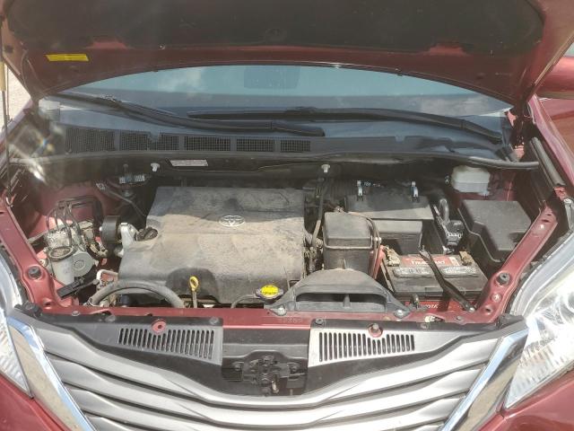 Photo 12 from auction – 2014 TOYOTA SIENNA XLE with VIN 5TDYK3DC7ES415467