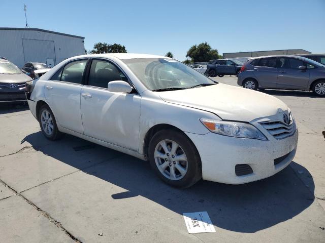 Photo 4 from auction – 2010 TOYOTA CAMRY with VIN 4T1BF3EK5AU562940