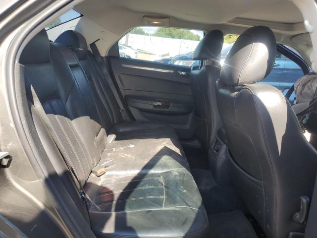 Photo 10 from auction – 2010 CHRYSLER 300C with VIN 2C3CA6CT9AH211329