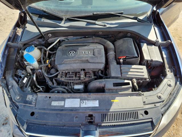Photo 11 from auction – 2015 VOLKSWAGEN PASSAT S with VIN 1VWAT7A37FC010221