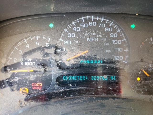 Photo 9 from auction – 2003 CHEVROLET SILVERADO with VIN 2GCEC19VX31403994