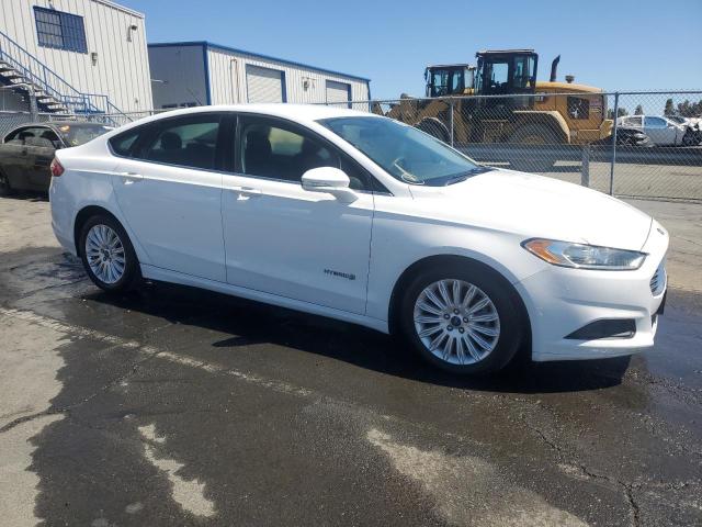 Photo 4 from auction – 2015 FORD FUSION with VIN 3FA6P0LU4FR120144