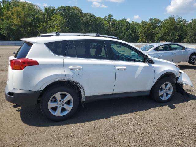 Photo 3 from auction – 2013 TOYOTA RAV4 XLE with VIN 2T3RFREV1DW078772