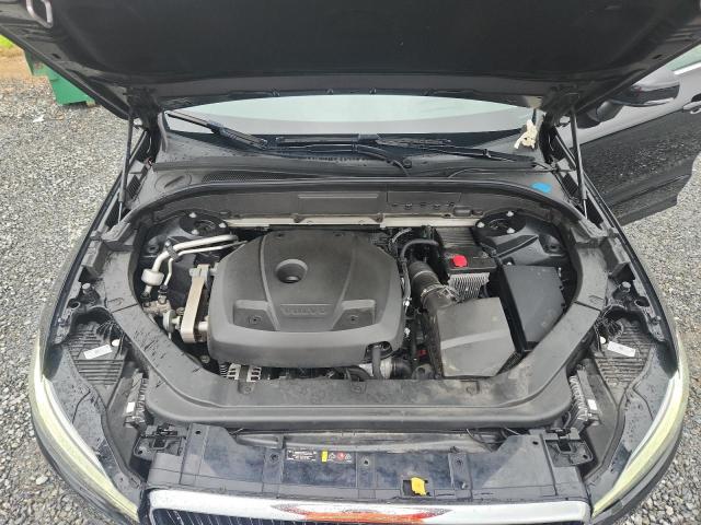 Photo 12 from auction – 2019 VOLVO XC60 T5 with VIN LYV102RK8KB283385