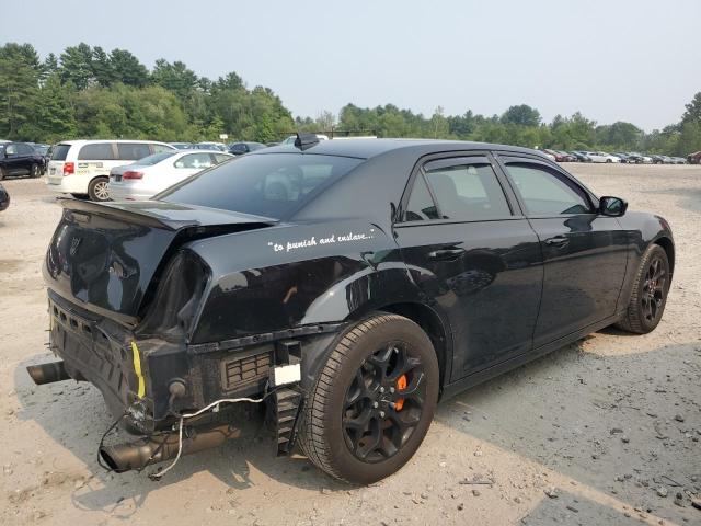 Photo 3 from auction – 2016 CHRYSLER 300 S with VIN 2C3CCAGG8GH282833