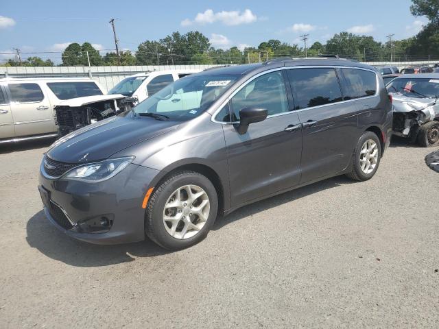 CHRYSLER PACIFICA T 2018 with VIN 2C4RC1FG9JR116796 - Photo from auction