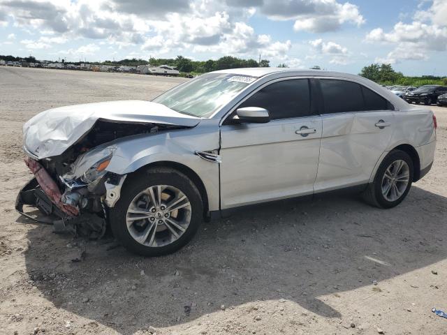 FORD TAURUS SEL 2018 with VIN 1FAHP2E88JG138439 - Photo from auction